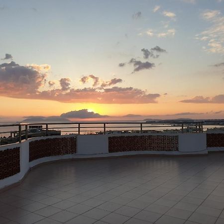 Lux Apartments Avlonya Dış mekan fotoğraf